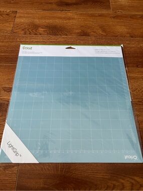 Cricut LightGrip Mat - Seafoam